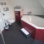 Hochheimer Schloesschen 3*