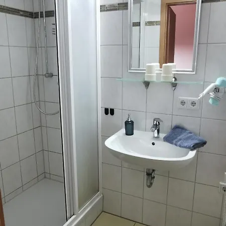 Pensionat Hochheimer Schloesschen 3*