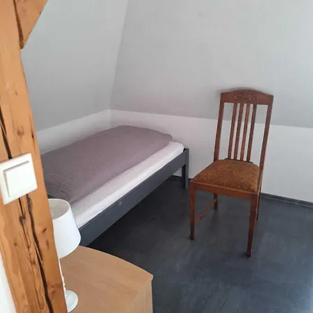 Πανσιόν Hochheimer Schloesschen 3*