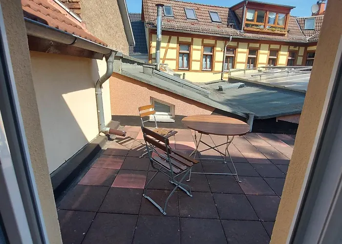 Hochheimer Schloesschen Konukevi